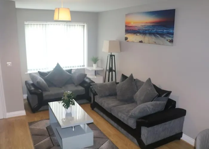 Coleridge House Private Parking Netflix