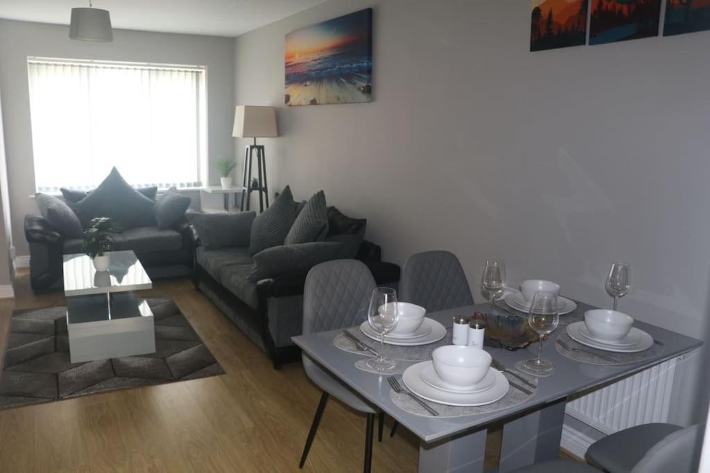 Coleridge House Private Parking Netflix Holiday home